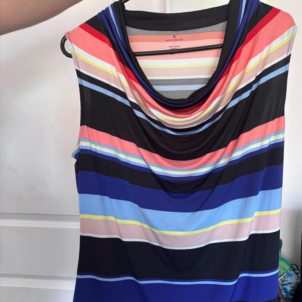 Worthington Women's sleeveless top